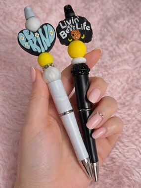 Novelty Kids Beaded Topper Pen Set - Black & White with Yellow Accents